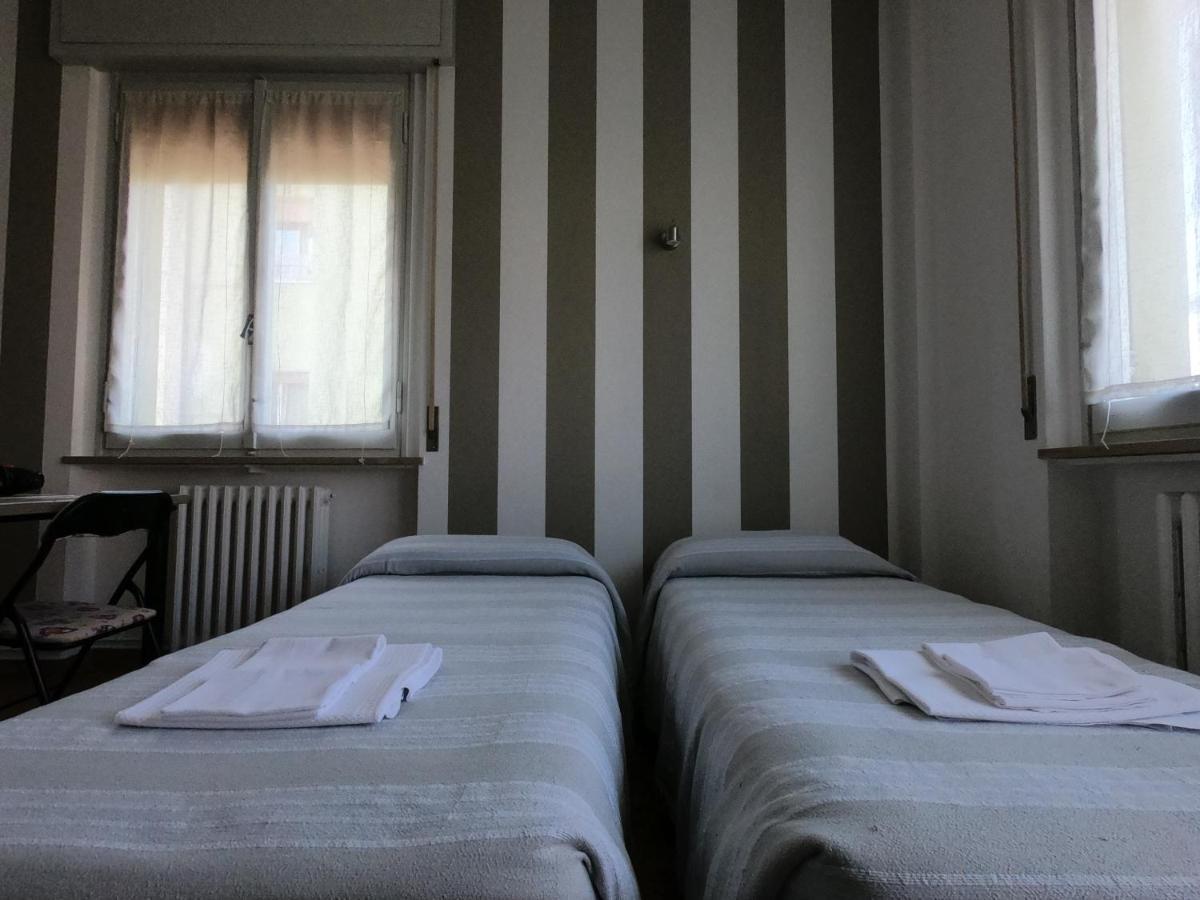 Gardenia Guest House 포를리 외부 사진
